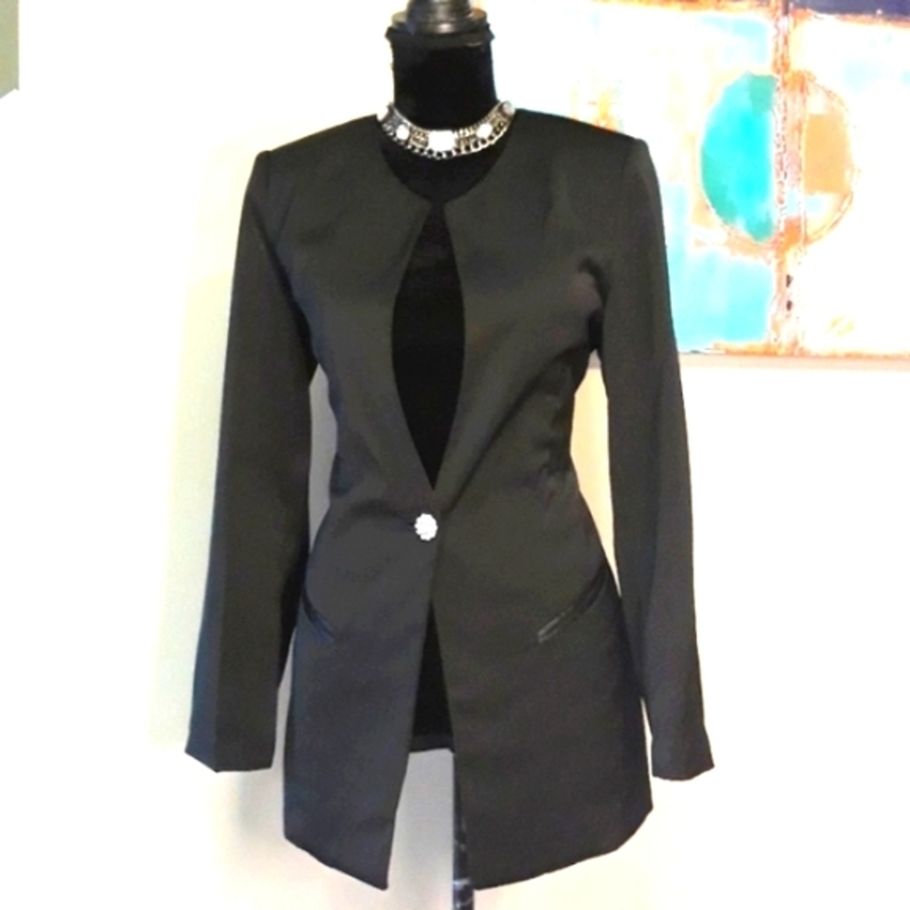 G.M.I. / Black/ Long Length/ Blazer